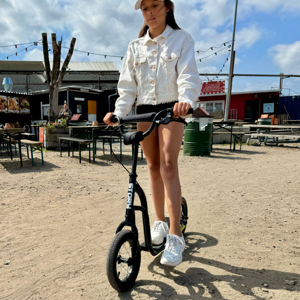 Story One Trottinette